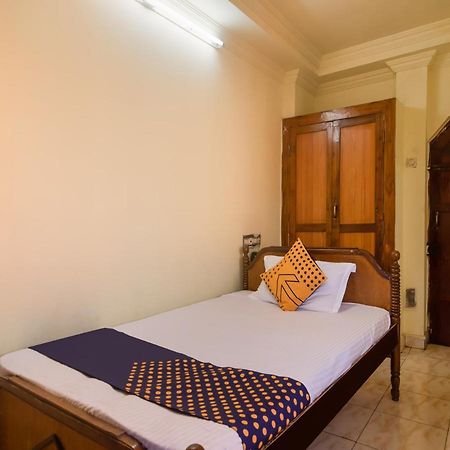 Spot On 73931 Hotel Rolls Hub Kota  Bagian luar foto